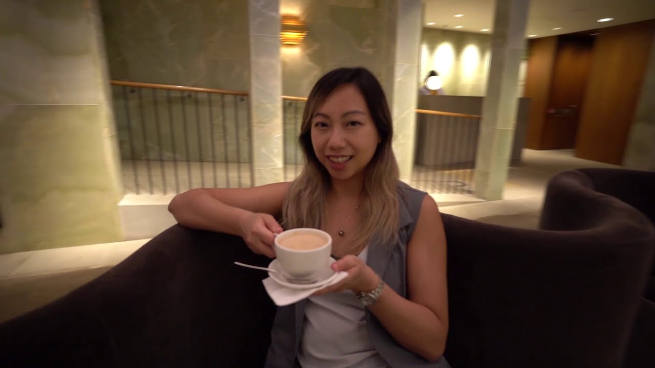 First Class Lounge thumbnail