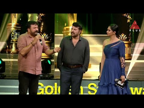Vanitha Film Awards show screenshot 