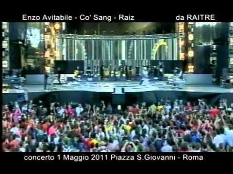 Enzo Avitabile  e i Bottari di Portico -Co' Sang- Raiz concerto primo Maggio 2011