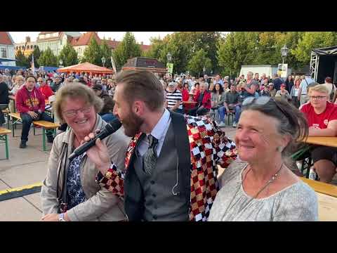 Tänzchentee bringt Bernburg zum Beben.