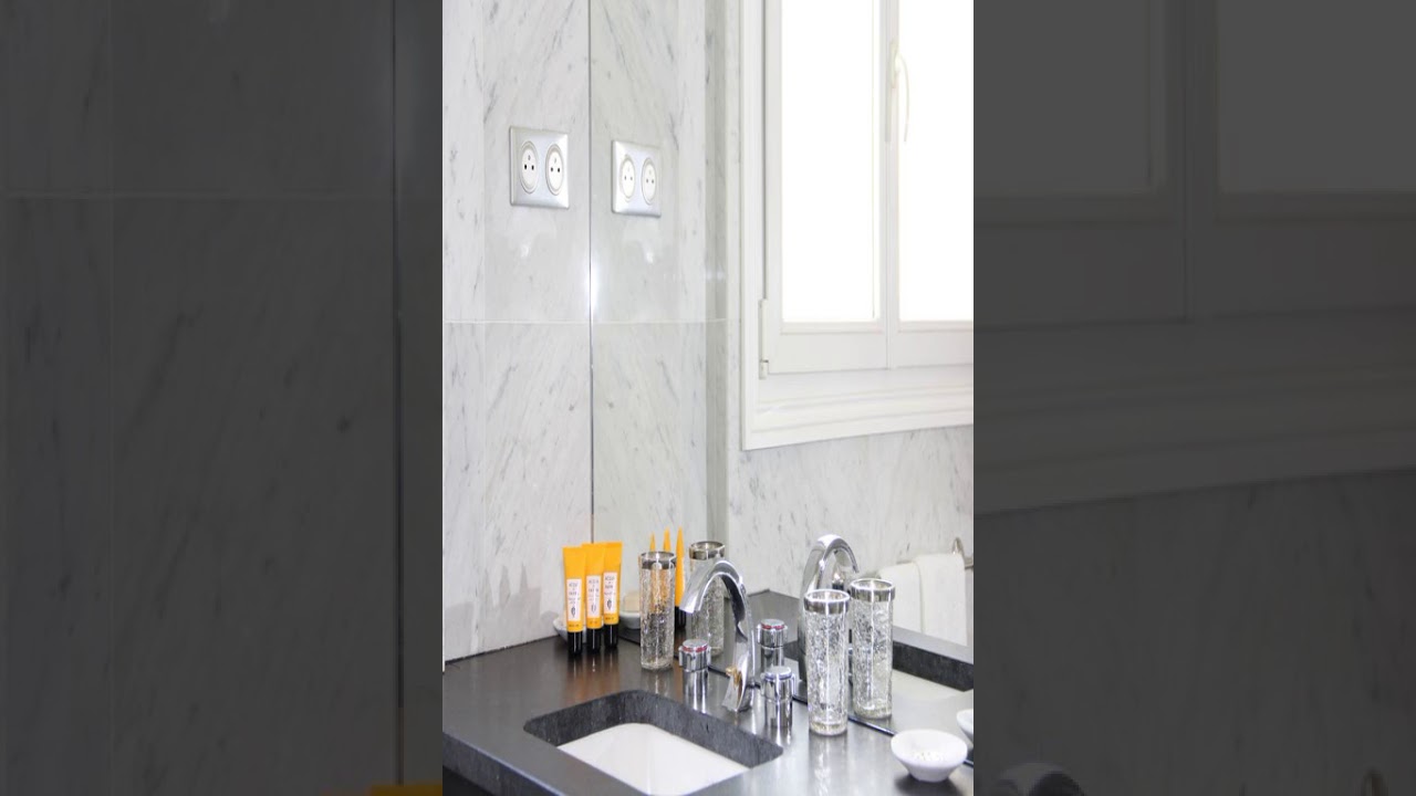 Appartement Champs Elysées - Paris - France