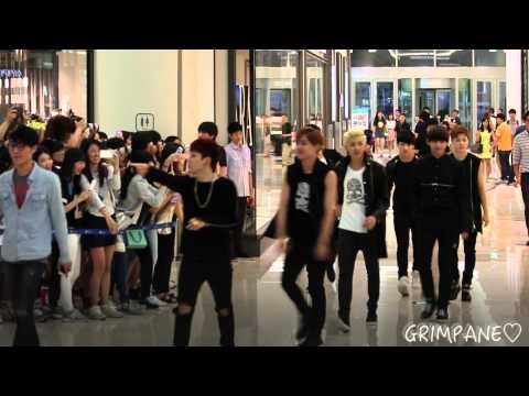 [FANCAM]140906 BTS 방탄소년단 Fansign at Yeongdeungpo walking ♡