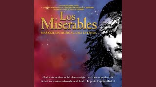 Kadr z teledysku La canción del pueblo [Do You Hear the People Sing?] tekst piosenki Les Misérables (Musical)