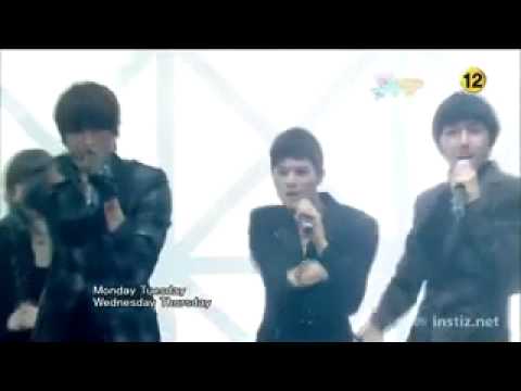 ZE:A - Mazeltov (live)