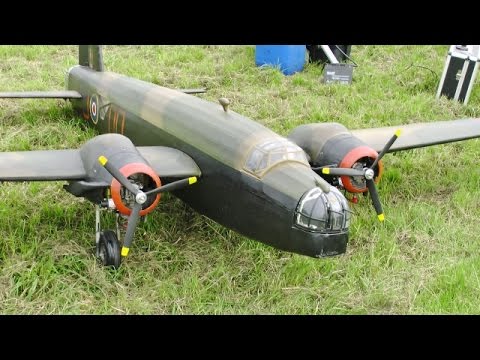 GIANT SCALE RC VICKERS WELLINGTON WW11 BOMBER - TONY AT LONG MARSTON MODEL SHOW - 2014