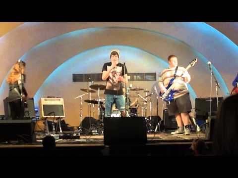 Julia on guitar - Grunge show