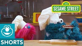 Sesame Street: Peanut Butter and Jelly Sandwich | Cookie Monster&#39;s Foodie Truck