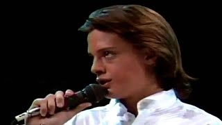 LUIS MIGUEL  NOI RAGAZZI DI OGGI  Italia 1985 4K Remastered