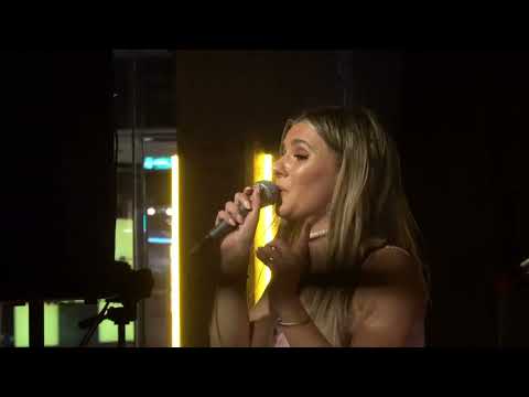 Calling her name out -  Sanna Martinez Live @The Node