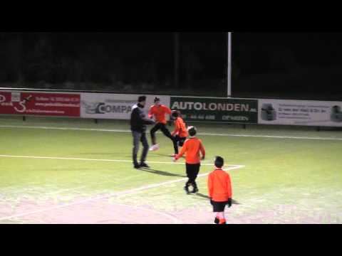 5 februari 2013 VV De Meern E5 - VV De Meern E7 com 10-3 Doelpunt Martijn (8-2)