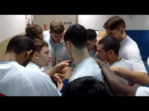 Salida de Bahía Basket previo al 2° partido ante Mogi das Cruzes