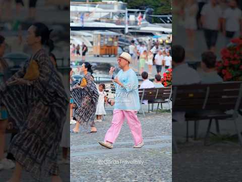 🇮🇹 This is Portofino, Italy With Frank Sinatra!
