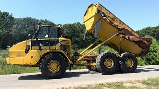 Tombereau articul&eacute; Caterpillar 725 | Image 4 - Machineryline