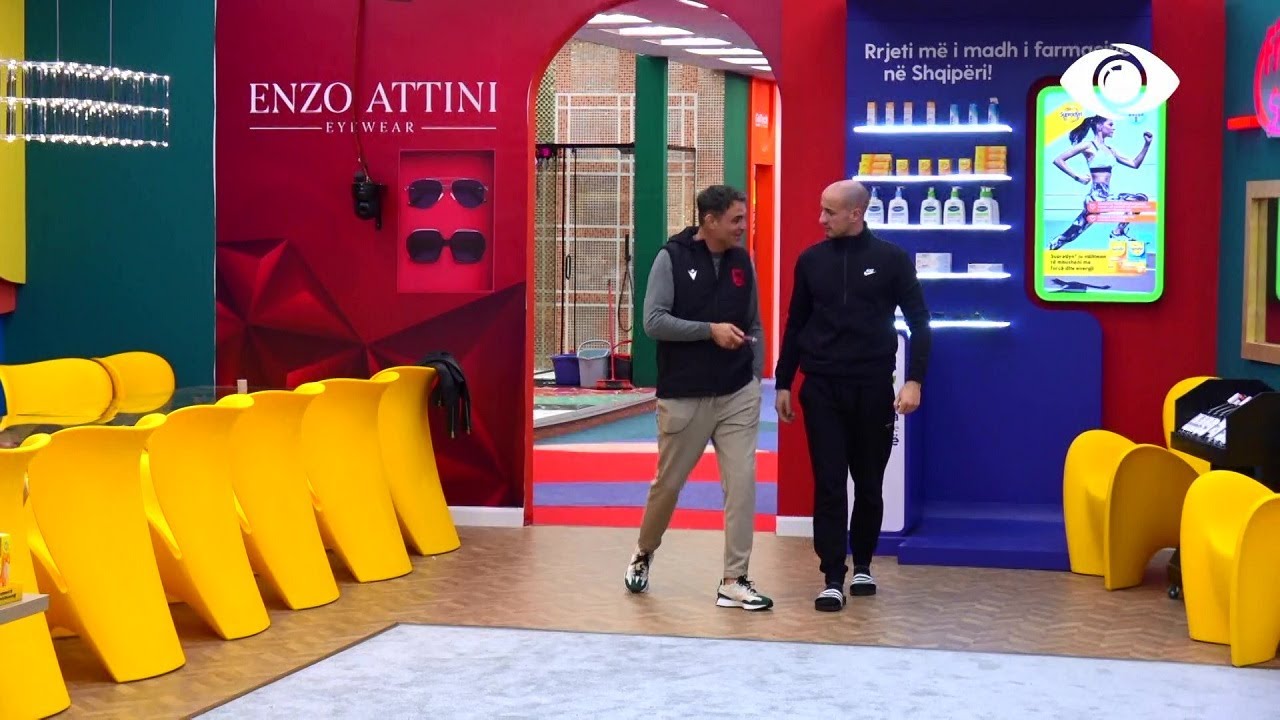 E dëgjoi dhe ky besoj, ai që ishte shtrirë/ Kristi: Prandaj e thashë!