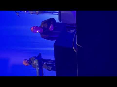 ub40 ft. Ali In memory of Astro live at the 02 Arena London on 25 Feb 22 impossible love