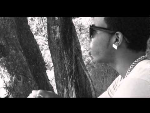 Clip Smay-one_-_ Life en mwen_-_ 2011 VG.f4v