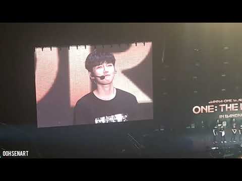 180805 WANNA ONE World Tour in BANGKOK - Taking