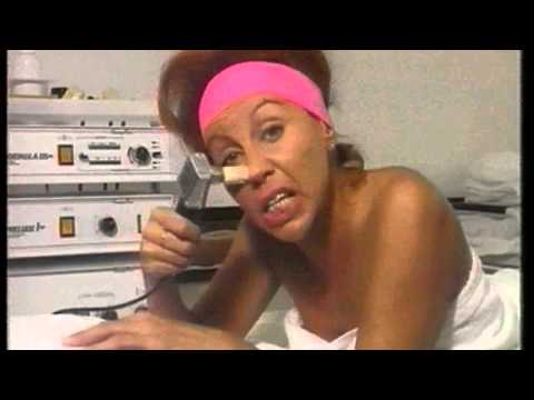 Csongrádi Kata: (E) KENCEFICE- Pommadé - Pomaded- Impomatati-Pomade