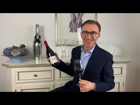 Calvet | Paolo Basso tastes Calvet Châteauneuf-du-Pape by Sommeliers International