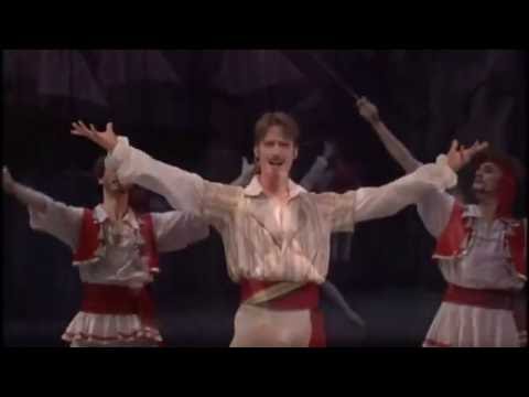 Grand Jeté en Tournant