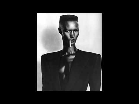 Grace Jones - Williams Blood (Aeroplane Remix)
