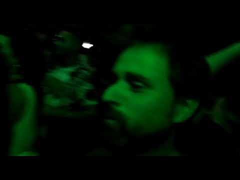 MannaroMan pon da mic Doublespliff dubplate @artisti in piazza Pennabilli Pwd:Dublab&spritualyouth