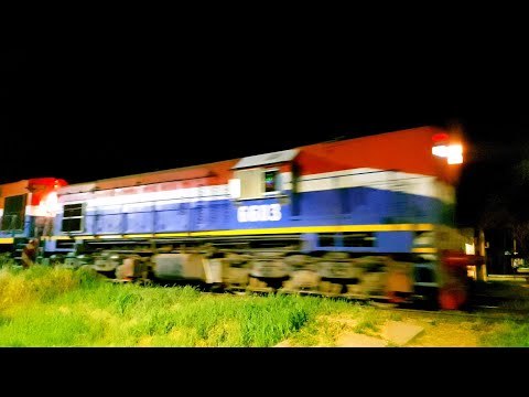 [4K] Tren cargado de NCA con destino a Rosario pasando por Marcos Juárez!!!!!!