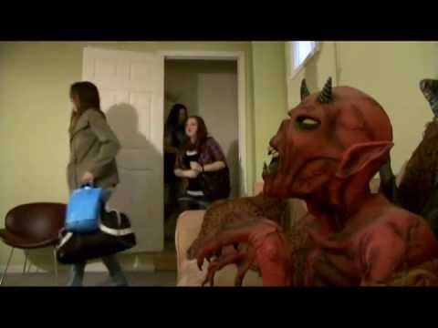 DIRECTOR'S CUT  - TRAILER