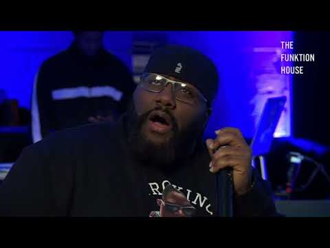 S:3E:2 | DJ A.Vee Interview