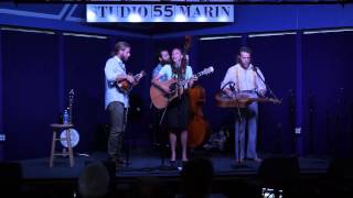 Lindsay Lou & the Flatbellys perform High Sierra