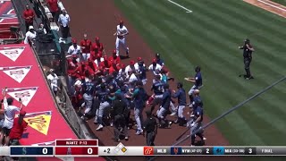 Angels vs. Mariners full brawl! (Home Feed)