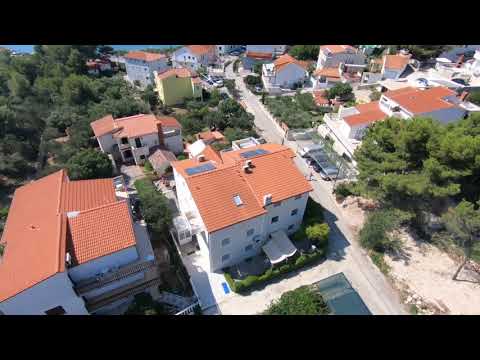 Apartment Luka & Nikola Crnjak, Marina - Pralisce Hrvatska, Kroatien, Croatia