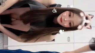 キャバ嬢配信　見えてます?