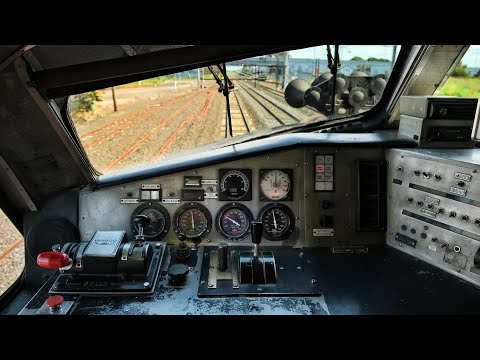 AUSSIE EMD STREAMLINER - CLF4 - Cab view!