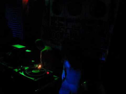 Roots Revival meets Slimmah Sound feat. Lyrical Benjie 9.10.2009 CDQ part 2