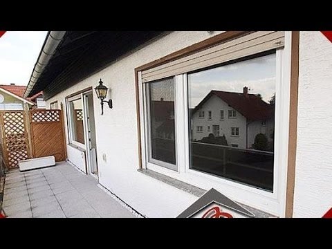 Sehr große, gepflegte 3,5 Zimmer Wohnung mit großem Balkon und 2 PKW-Stellplätzen