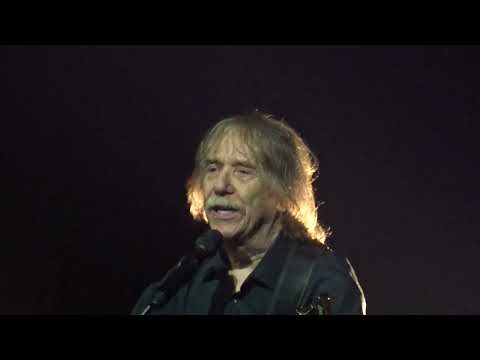 Jaromír Nohavica - Máma mi na krk dala klíč - O2 Universum Praha 2025