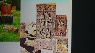 Ձին և ձիավորը՝ Արցախի խաչքարերում