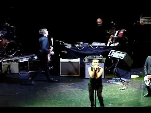 Dave Gahan (Depeche Mode) cover The Damned 