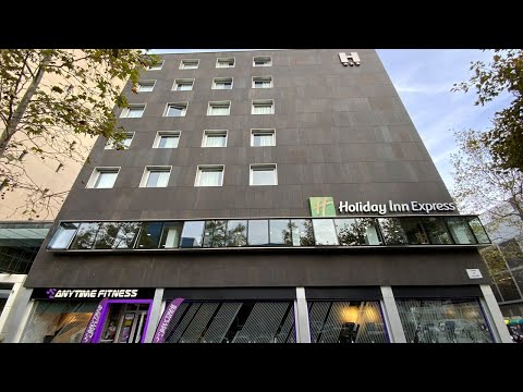 Holiday Inn Express Barcelona City 22@. AlexTar travelog