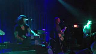 DANDY WARHOLS Holding Me Up LIVE KESSLER DALLAS 9/27/18