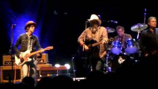 I Ain&#39;t Ever Satisfied by Steve Earle and the Dukes and Duchesses