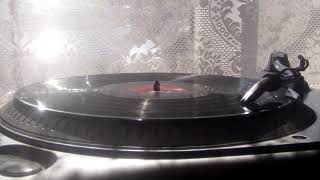 Max Romeo - A Quarter Pound Of I&#39;cense (Different).