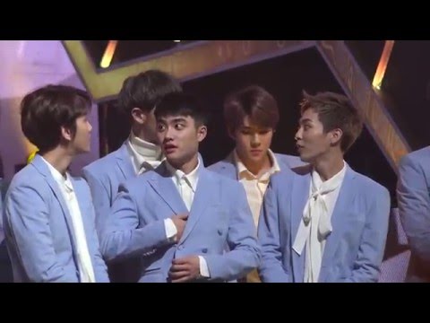 160121 골든디스크 엑소 EXO 경수랑 백현이 무슨 얘기하는고야? 귀요미들ㅠㅅㅠ