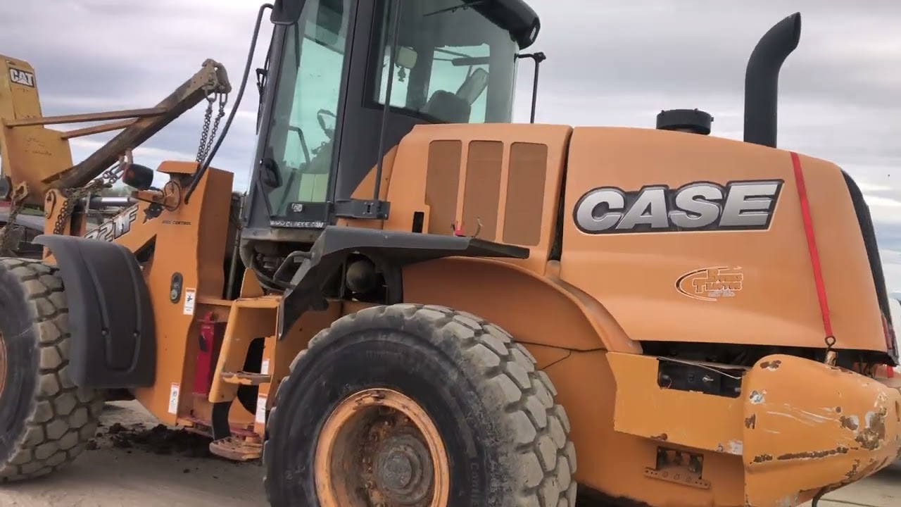 Case 721F Loader