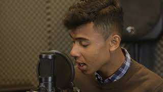 Download lagu Adzrin - Bukan Yang Terbaik #coverakustika mp3