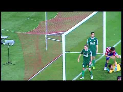 Gol Scepovic: Jª25 - Real Sporting - SD Ponferradina (narración Luis Eduardo García)