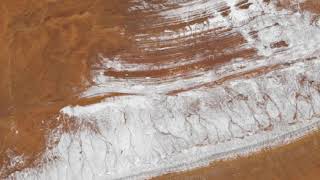 La NASA publica imágenes de la sorprendente nevada en el desierto del Sáhara