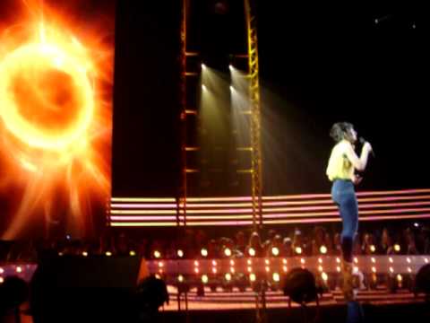 idool 2011 liveshow 1 Nour-I'm like a bird