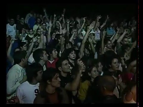 Los Autnticos Decadentes video Los piratas - Teatro Coliseo 2006